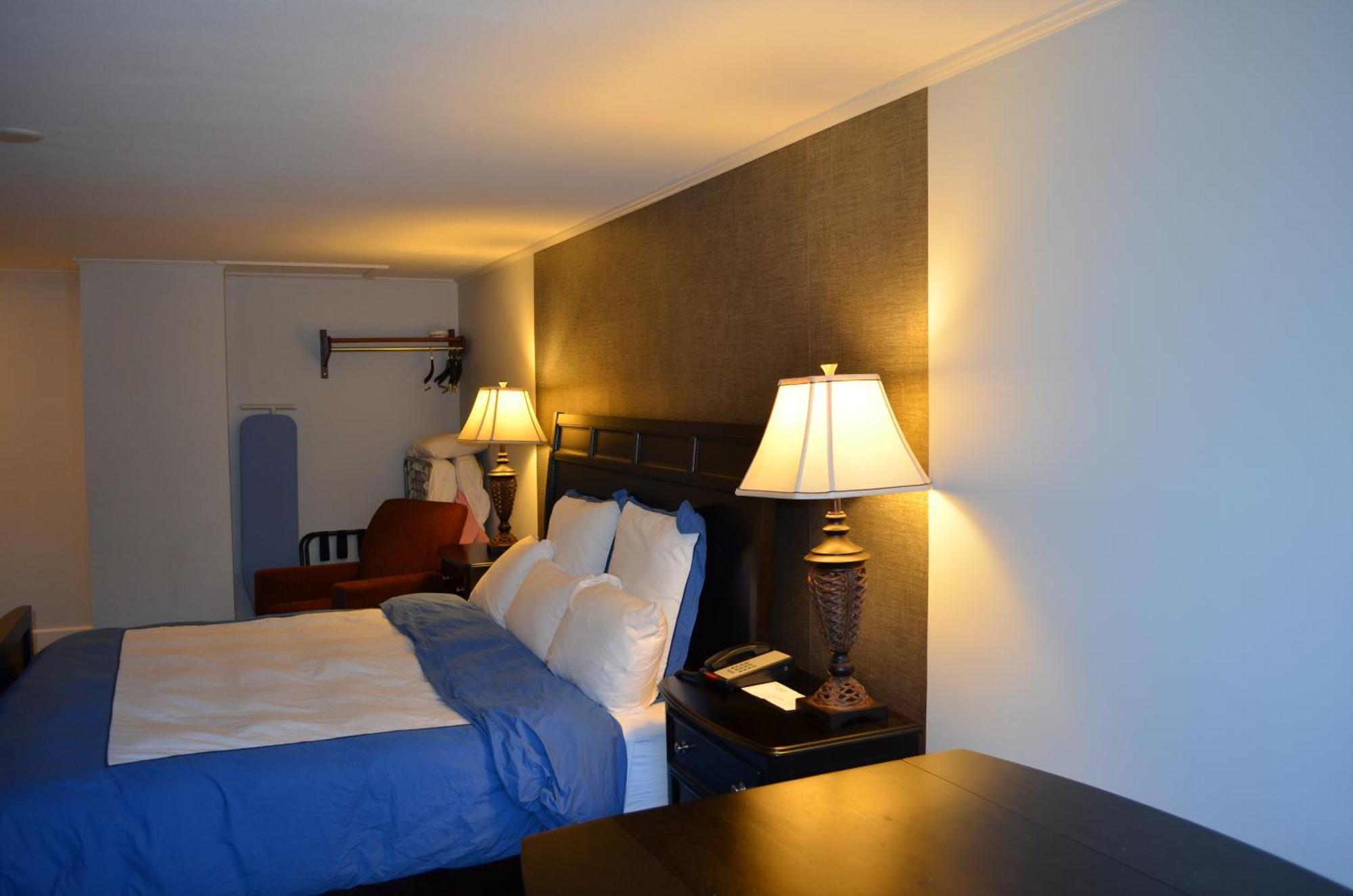 Cape Shore Inn South Yarmouth Esterno foto