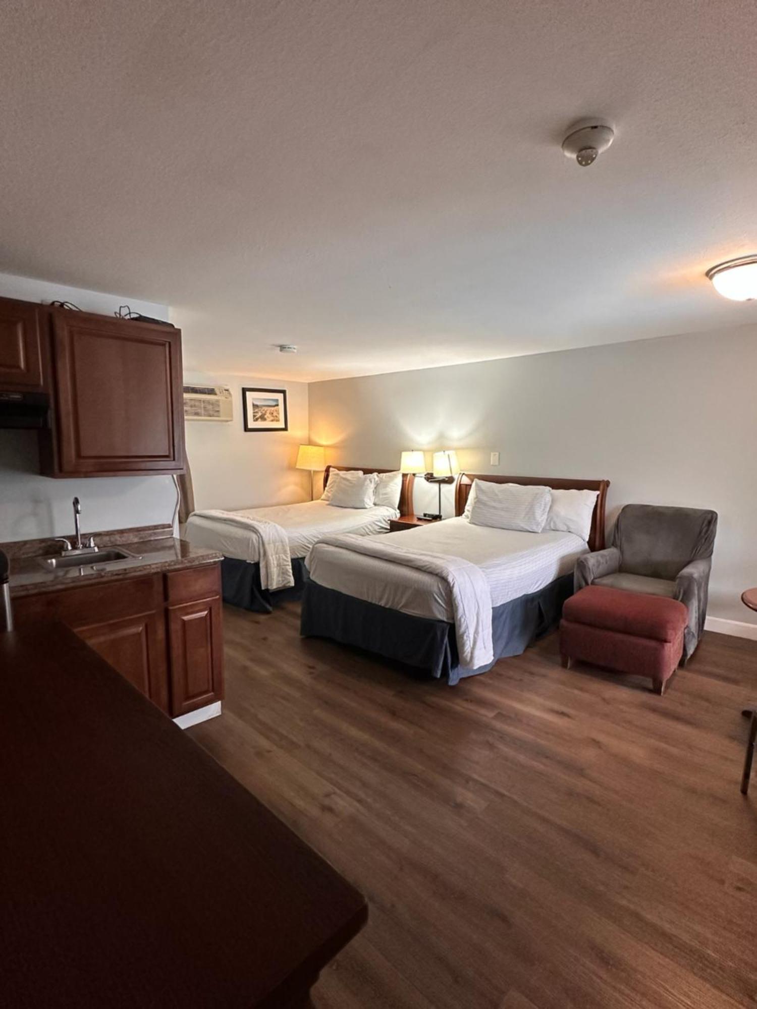 Cape Shore Inn South Yarmouth Esterno foto