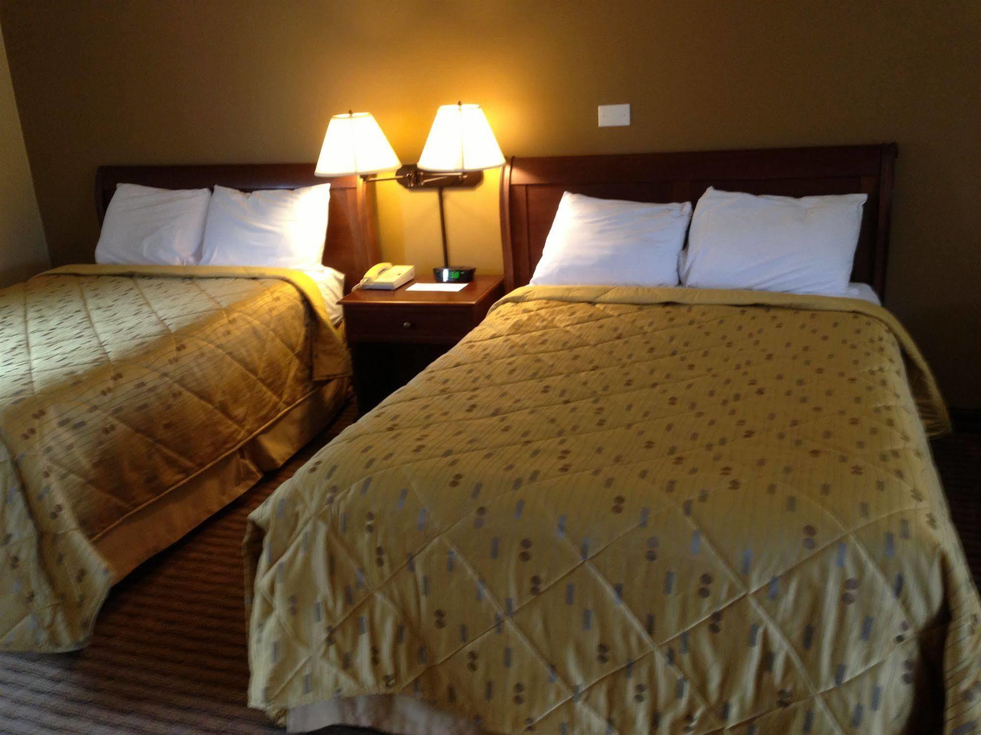 Cape Shore Inn South Yarmouth Esterno foto